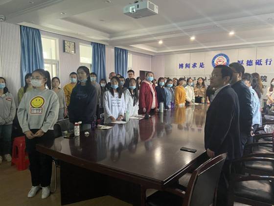 ԢĿ����Ԯ��